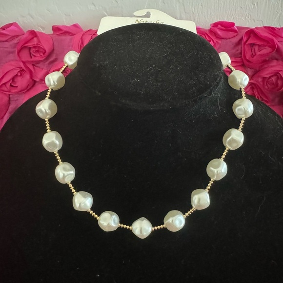 natasha Jewelry - Natasha lead compliant necklace